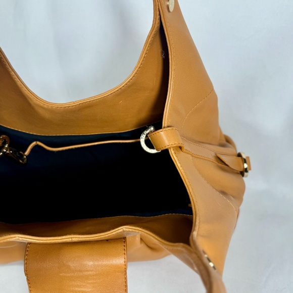 Bvlgari Leather Chandra Bag with dust bag EUC - Picture 12 of 14